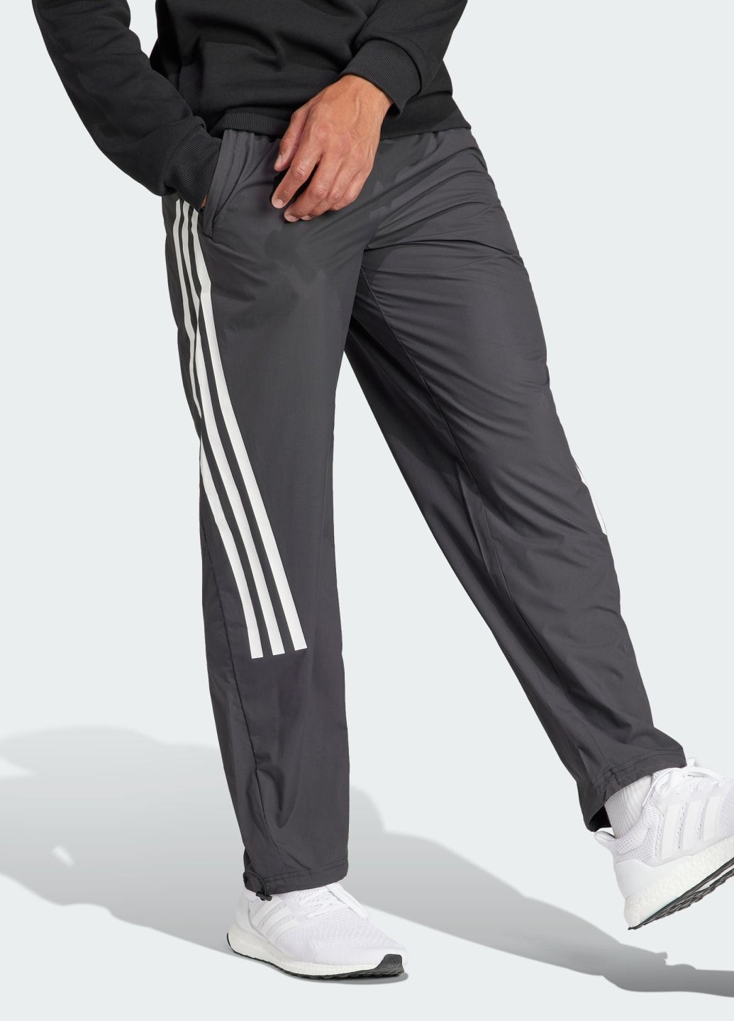 Спортивні штани Future Icons 3-Stripes Loose Woven adidas (278356596)