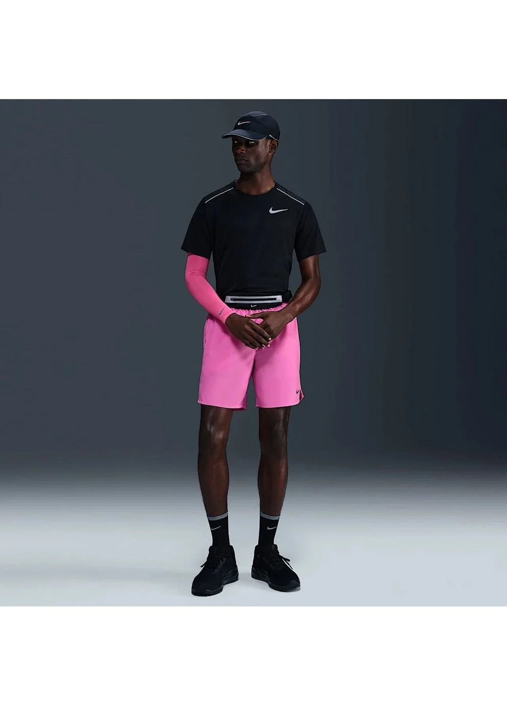 Шорти чоловічі Challenger Dri-Fit Pink Nike (381733023)