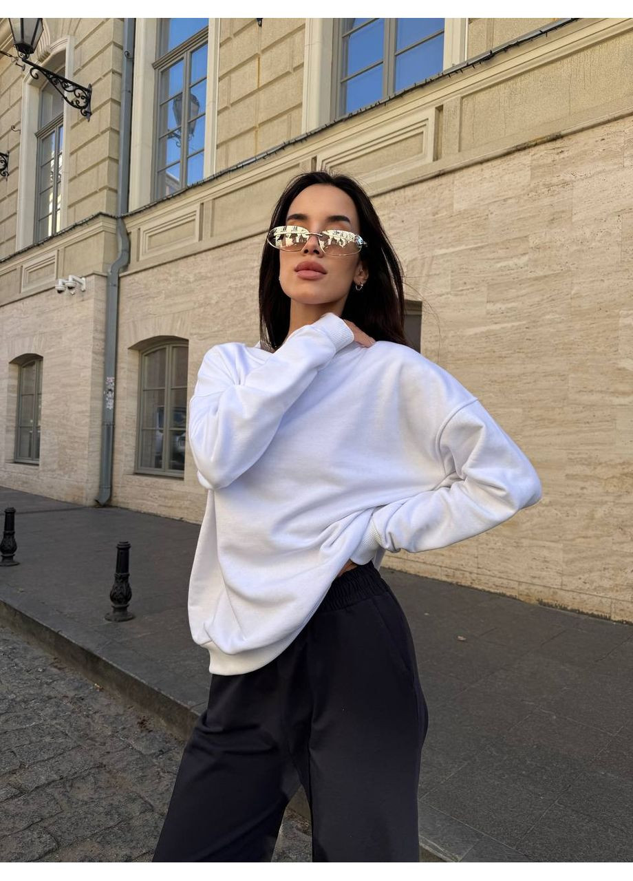 Белый женский свитшот оверсайз турецкая петля (355312622)