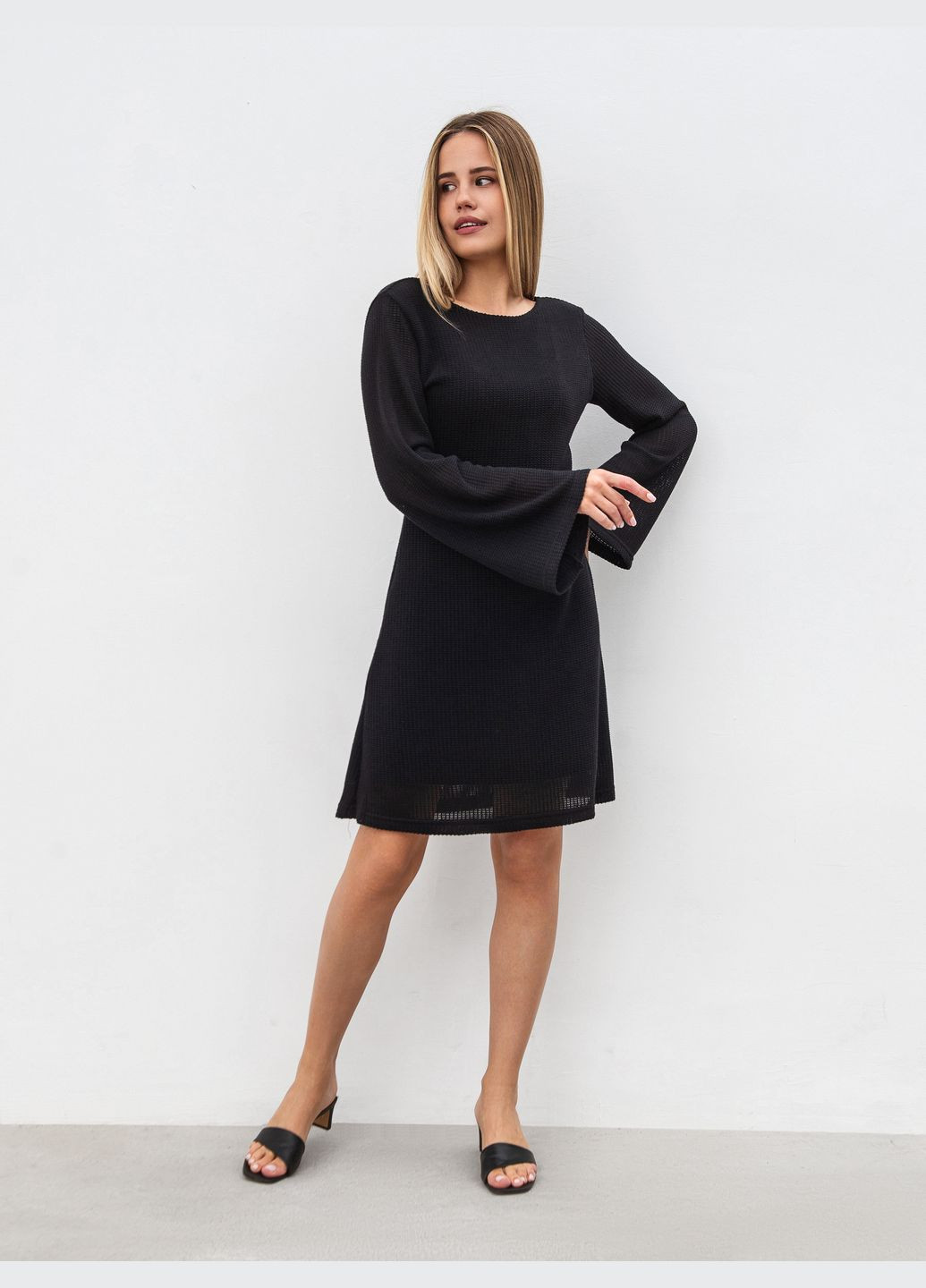 Чорна сукня Romashka однотонна