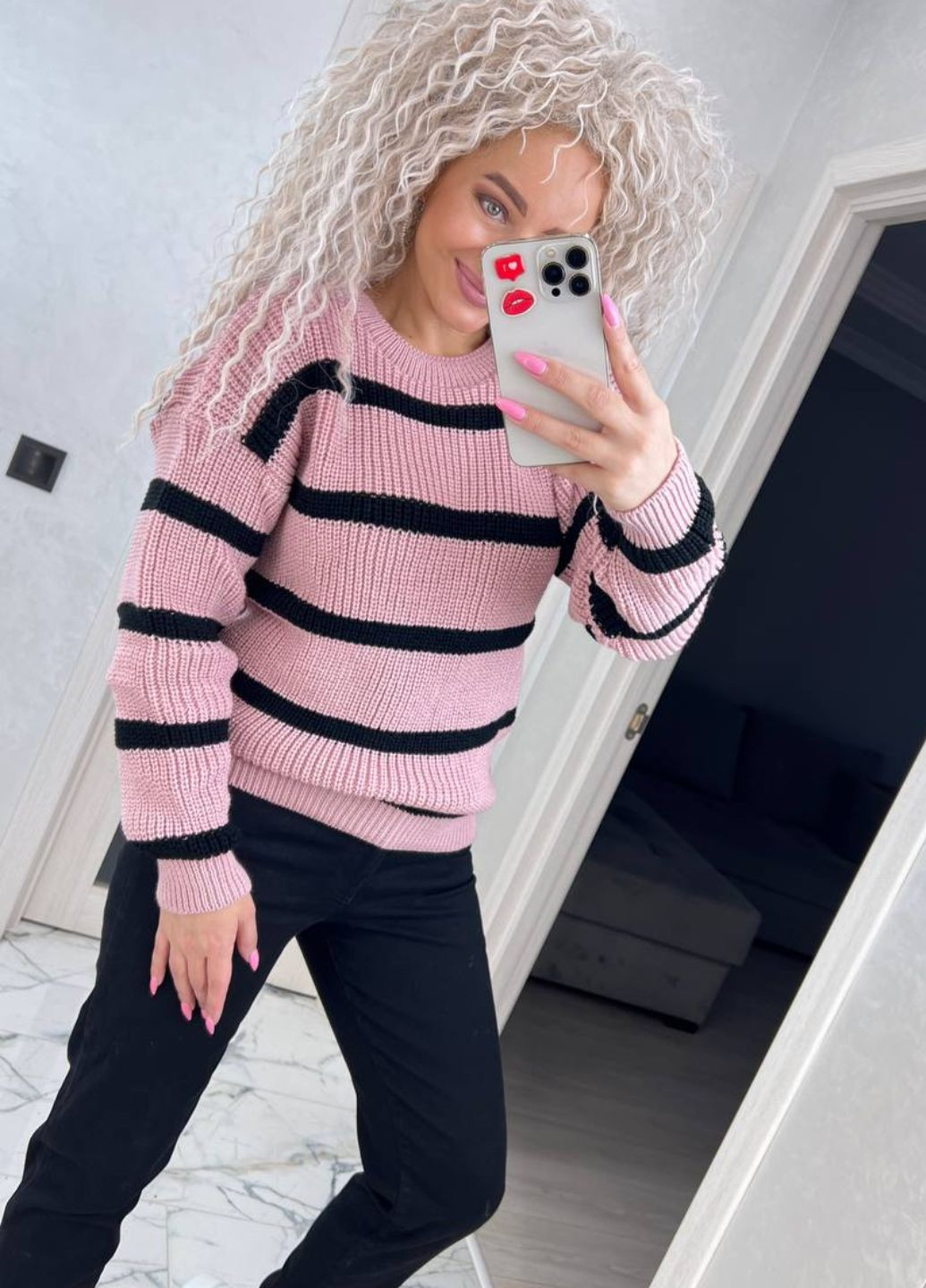 Розовый демисезонный вязаный женский свитер в полоску. джемпер Allthings