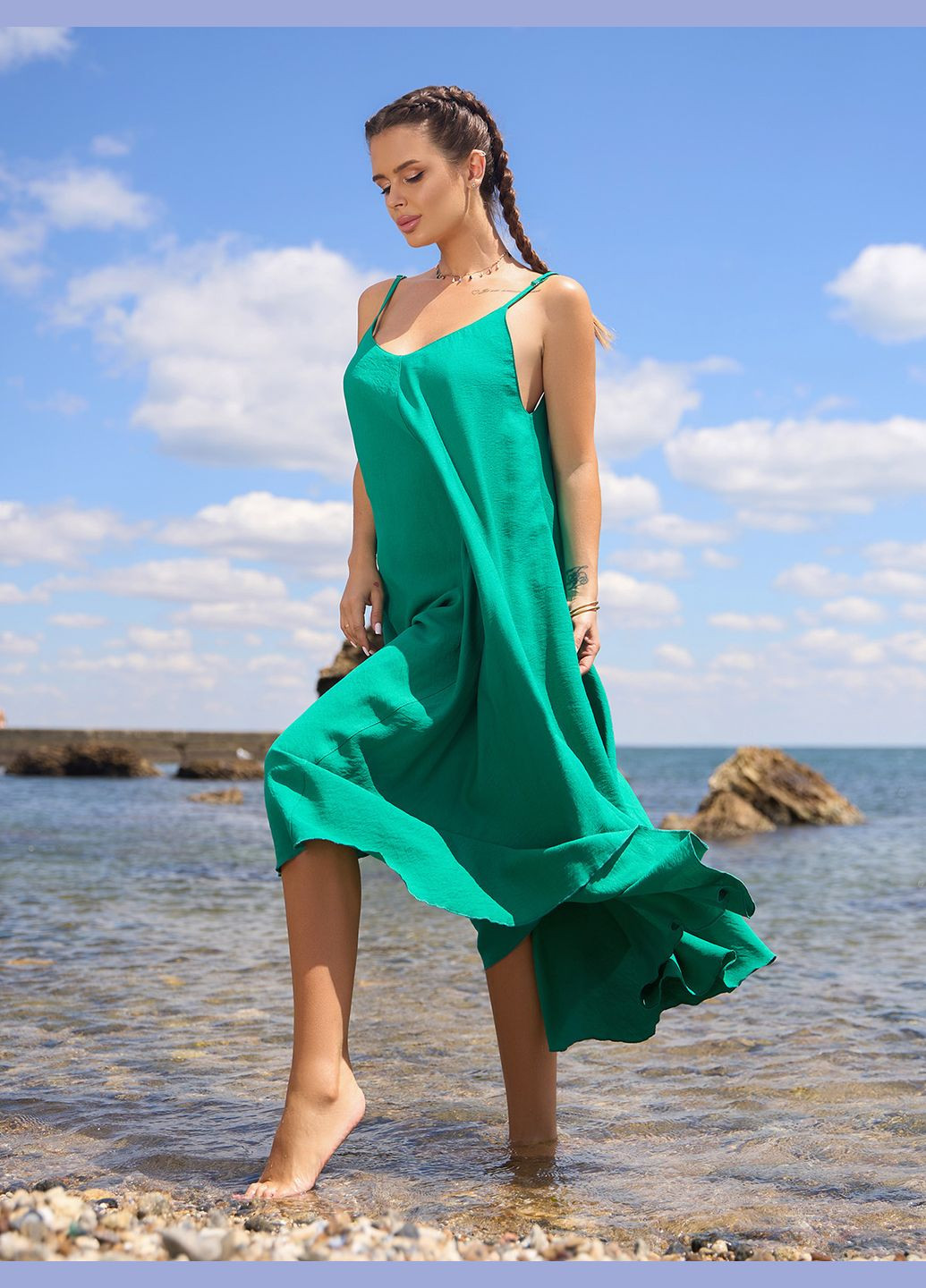 Зелена повсякденний сукні з відкритою спиною ISSA PLUS однотонна