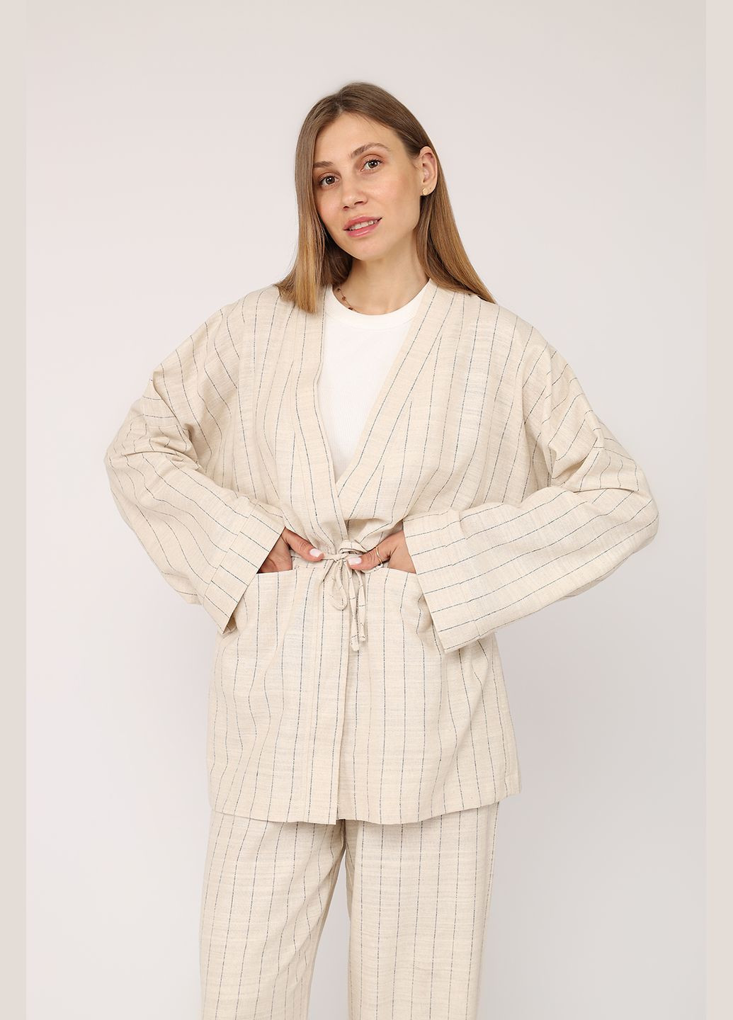 Бежевая блуза женская цвет бежевый цб-00276519 Reyon