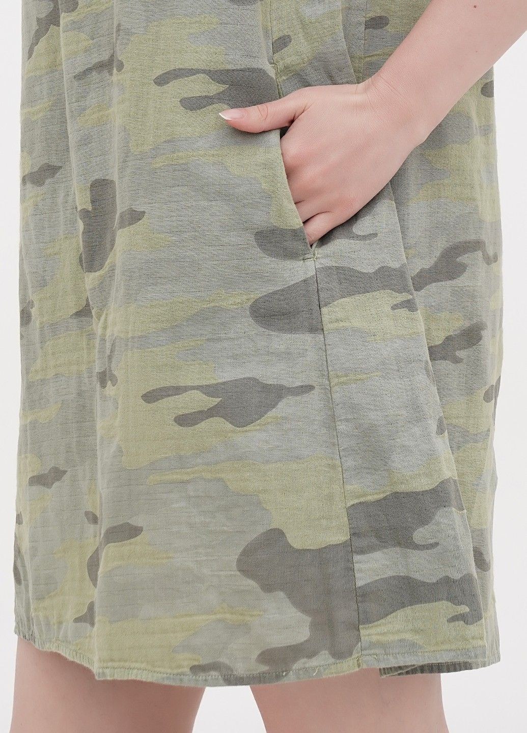 Зеленое кэжуал платье Dylan с камуфляжным принтом