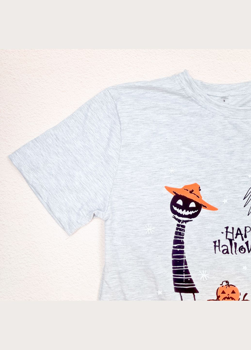 Серая футболка dexter` мужская с принтом happy halloween s dexter's