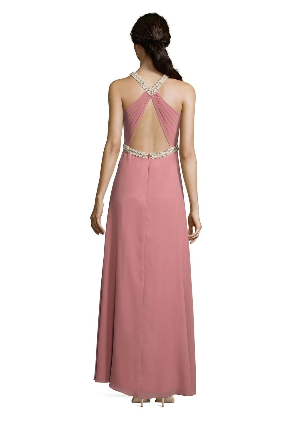 Розовое платье Vera Mont