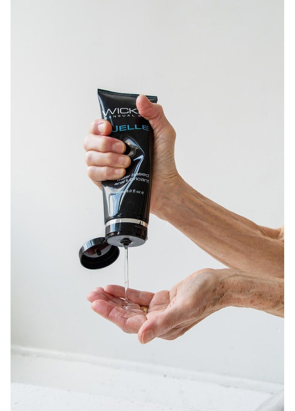 Анальний лубрикант на водній основі WICKED JELLE ANAL LUBRICANT 240ML Wicked Sensual Care (329447486)