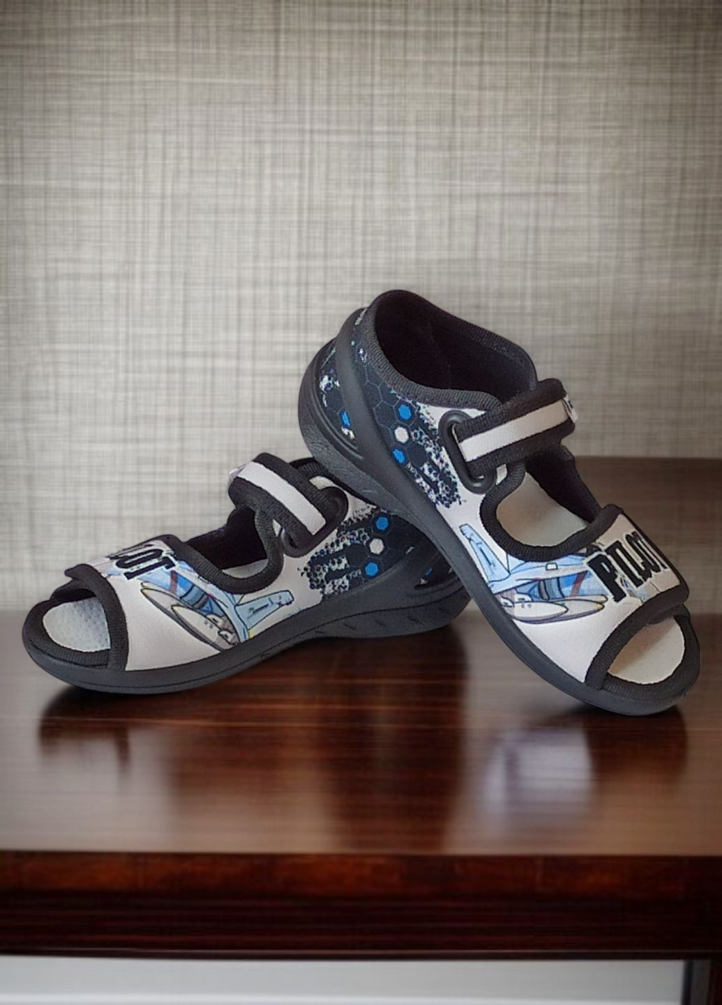 Відкриті ортопедичні тапочки текстильні босоніжки на липучках для хлопчика Waldi (327432032)