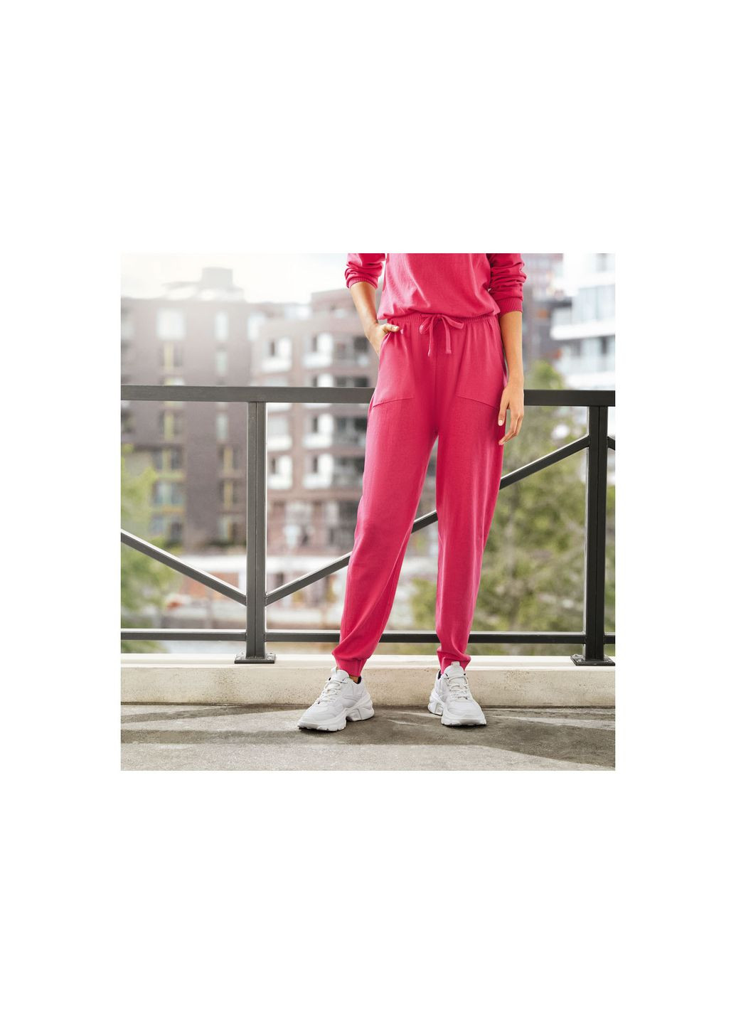 Штани Клеш бавовняні тонкої в'язки для жінки LIDL 364715 рожевий Esmara (338792260)