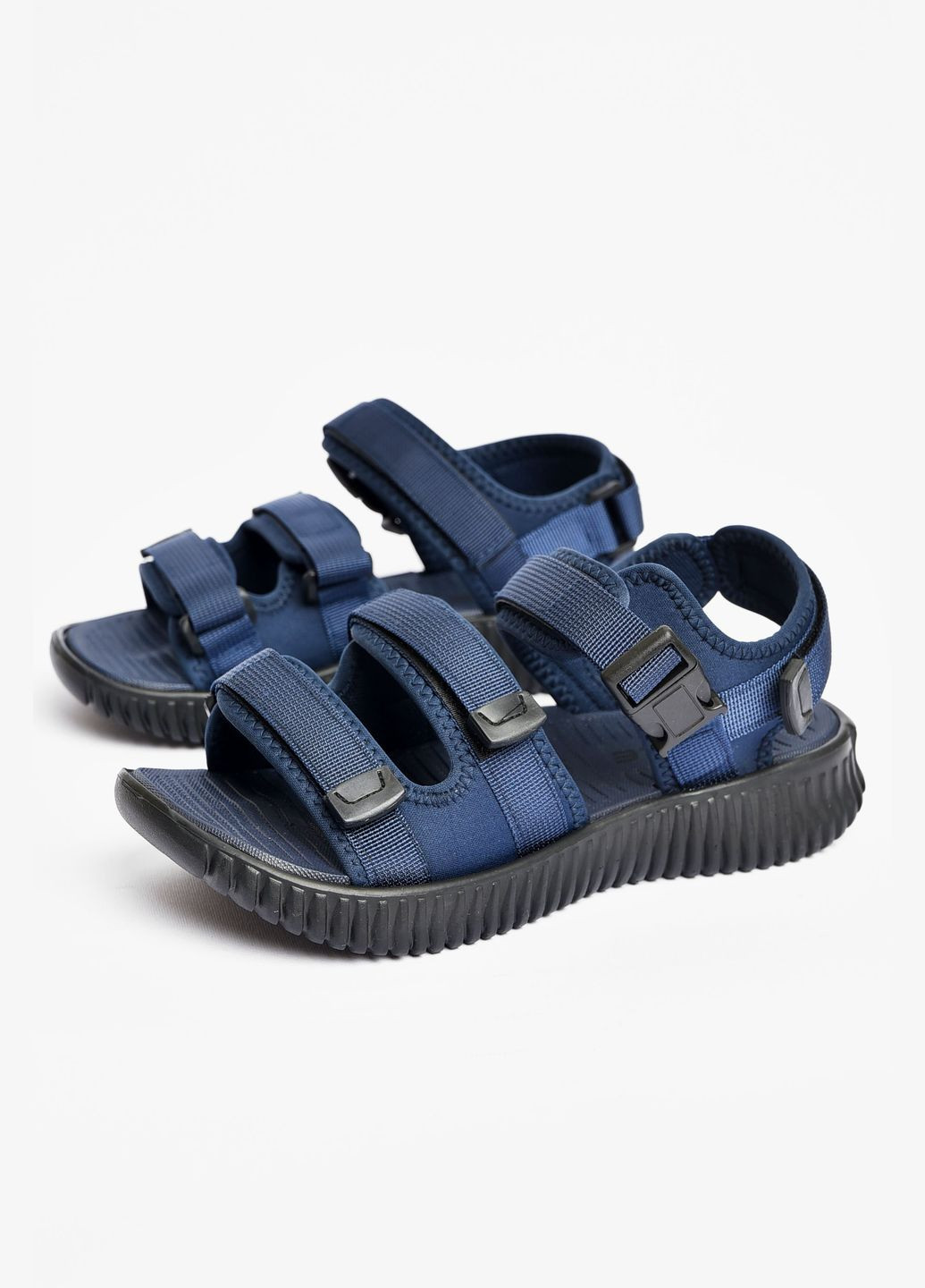 Пляжные сандалии мужские темно-синего цвета Let's Shop на липучке