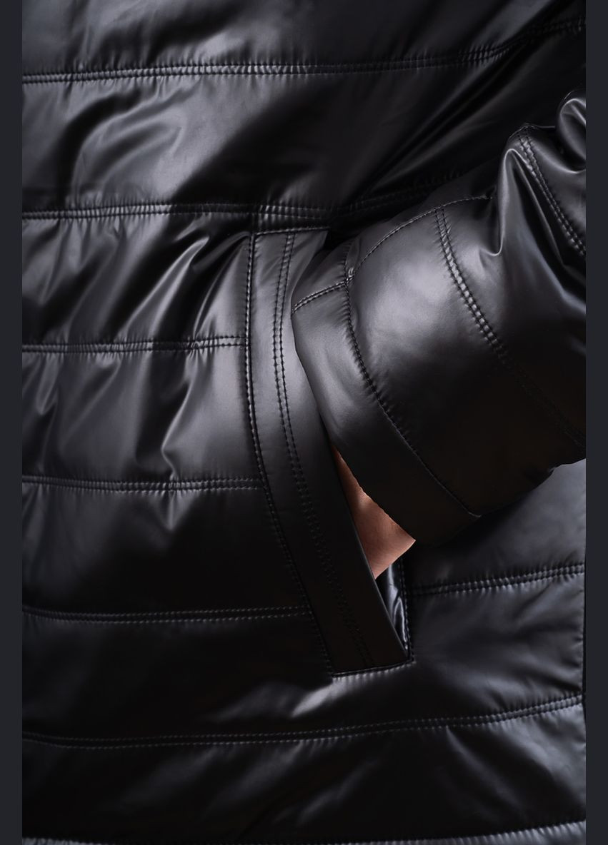 Черная зимняя куртка на верблюжьей шерсти мужская uf 2319 черная Freever