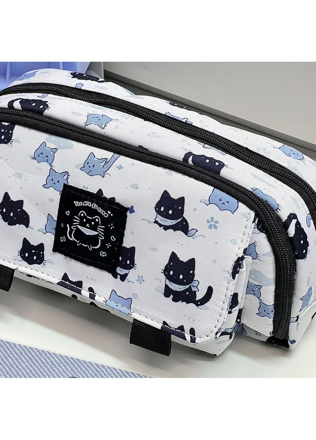 Вместительный пенал с котиками на 3 отделения, 20×13×7 см (пустой) No Brand (371772187)
