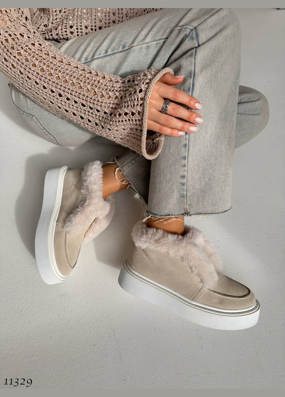 No Brand Лоферы женские с мехом натуральная бежевая замша (1503) лоферы бежевый з натуральная замша, — зима (313293393)