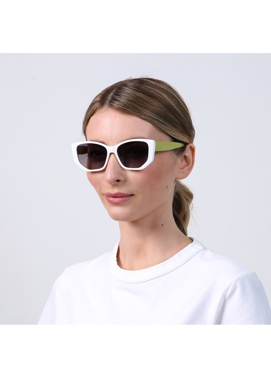 Сонцезахисні окуляри з поляризацією Фешн-класика жіночі LuckyLOOK 389-847 (322789180)