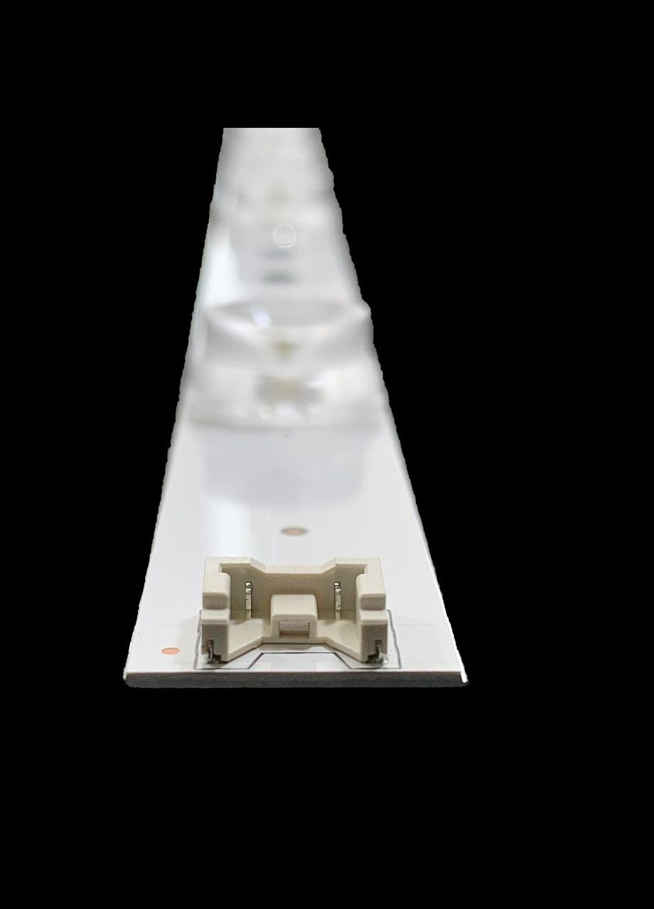 LED підсвітка 32" LG 32LY760H-ZA.AMAWLH 1 планка OEM (300292880)