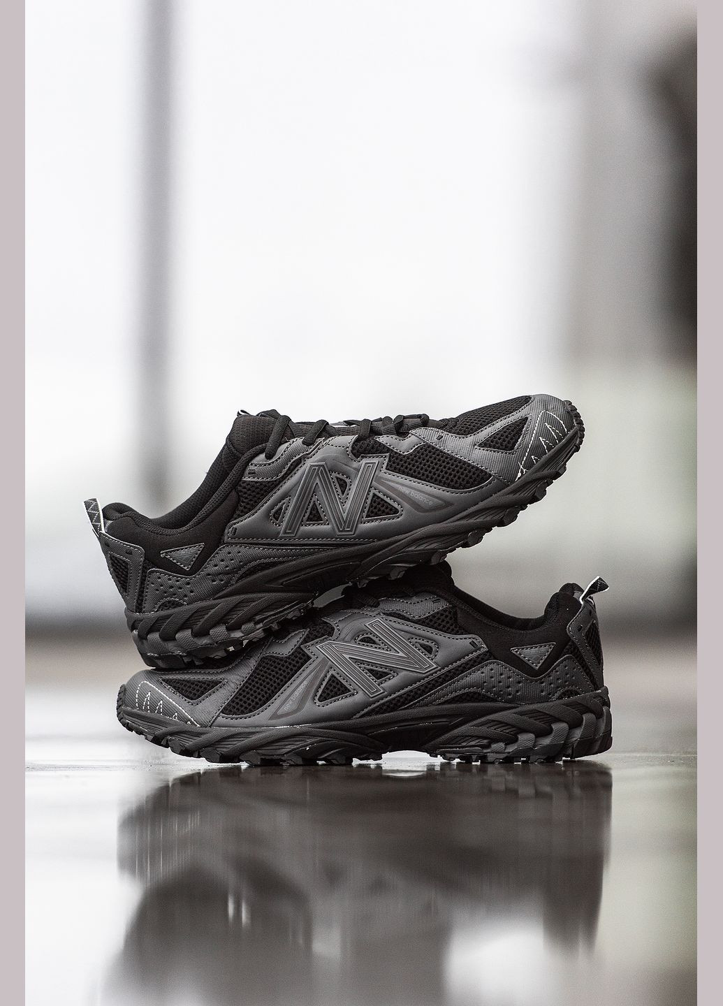 Чорні всесезон кросівки чоловічі new balance 610 v1 black | нью беланс 610 в1 чорні No Brand