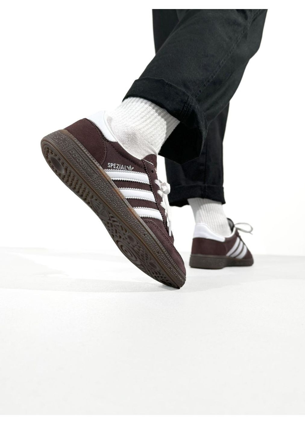 Белые демисезонные кроссовки мужские adidas spezial brown white адидас специал No Brand