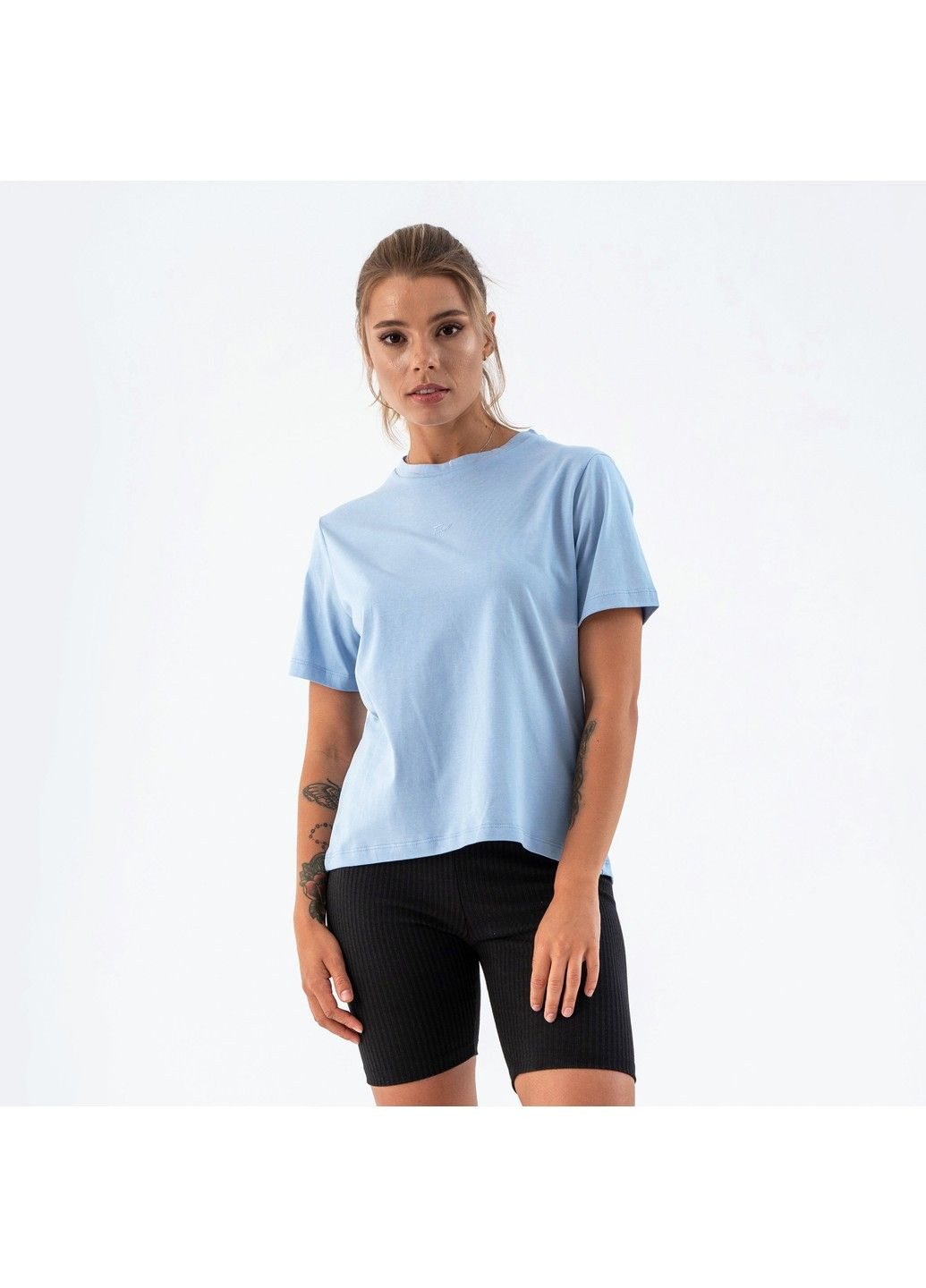 Блакитна літня футболка жіноча basic блакитна Teamv