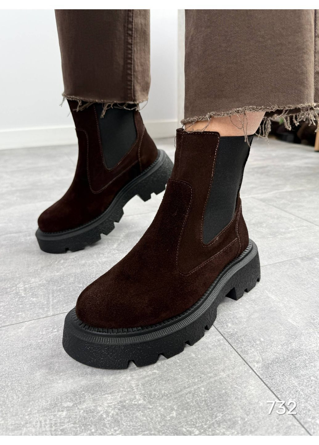 Осенние стильные женские ботинки No Brand без декора из натуральной замши