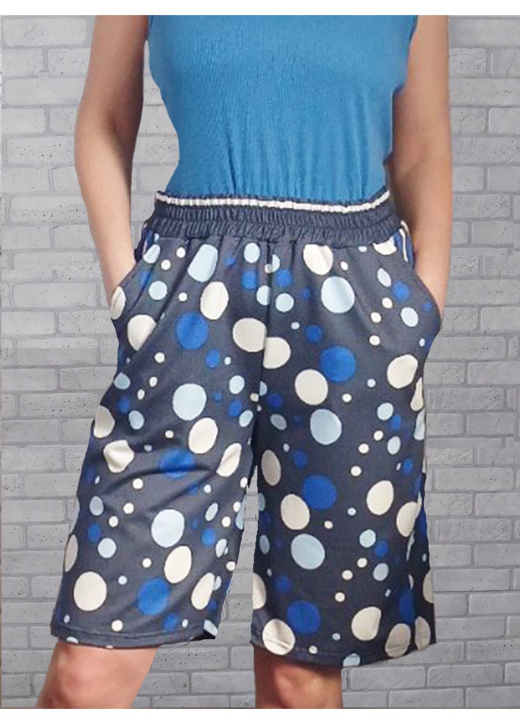 Женские шорты летние батал с карманами удлиненные в горох No Brand (356515723)