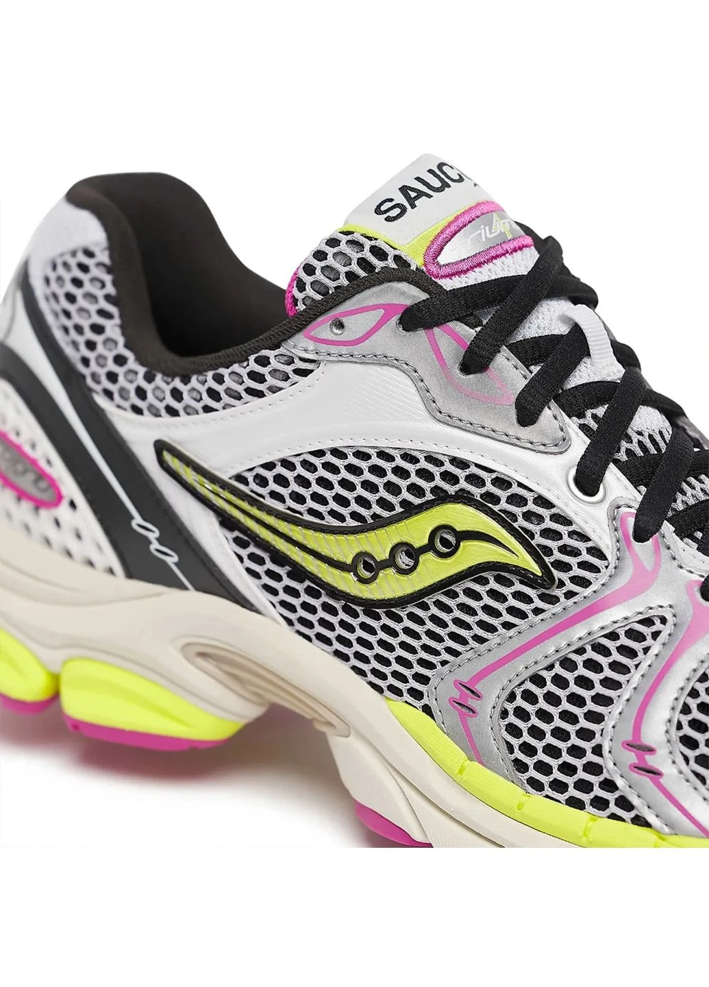 Белые кроссовки progrid triumph 4 white s70704-14 Saucony