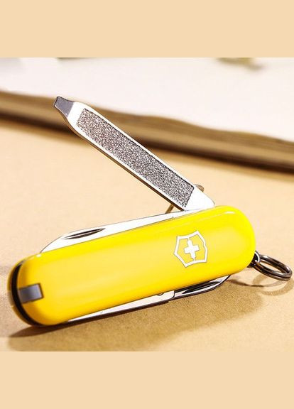 Нож Classic SD 0.6223.8 Victorinox (336949087)