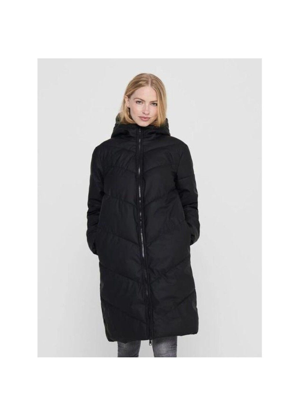 Черная демисезонная пуховик regular fit черный куртка-пальто Only 15217556