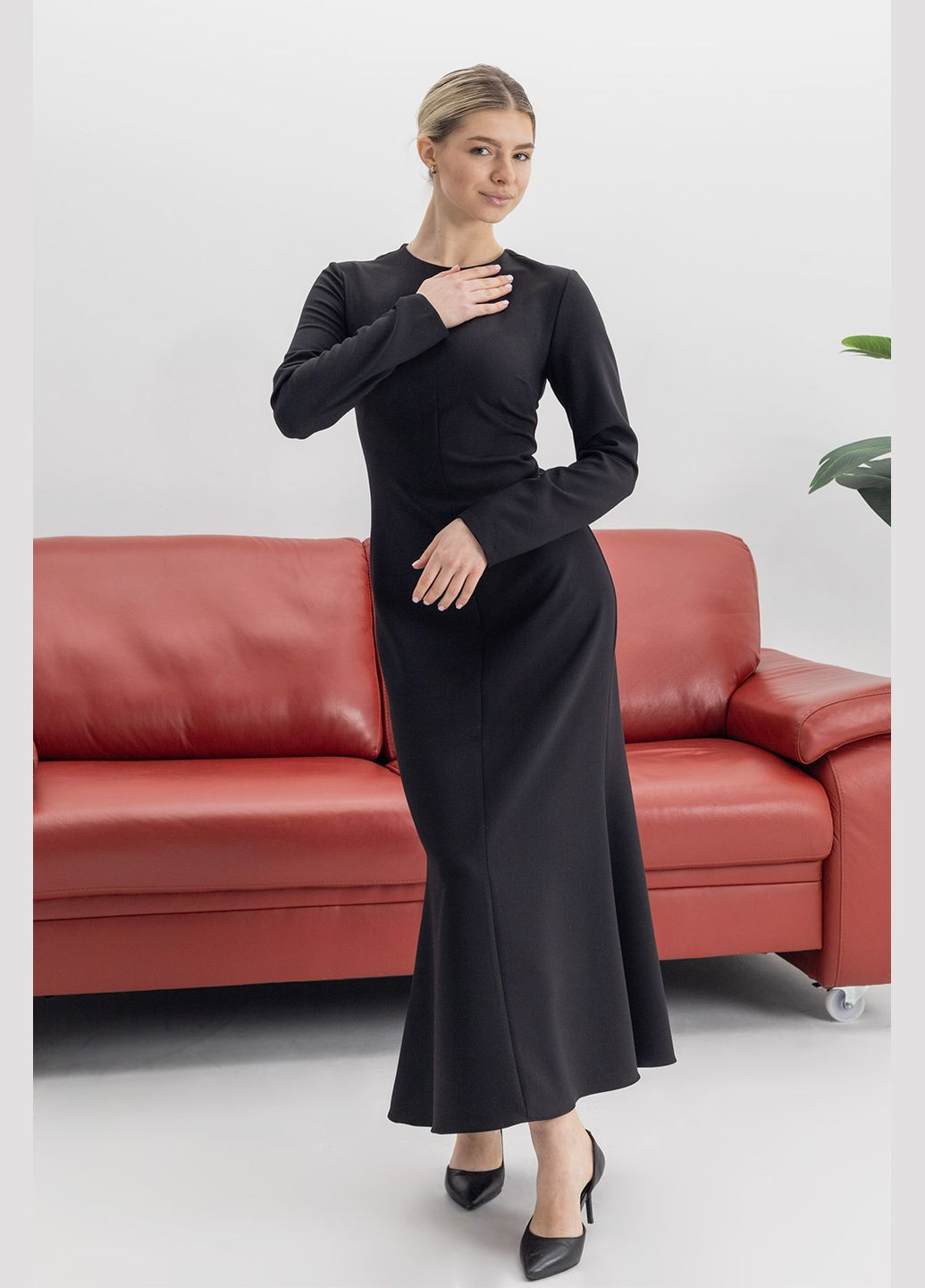 Чорна святковий жіноча сукня «vivienne» чорного кольору Lana Bryk однотонна