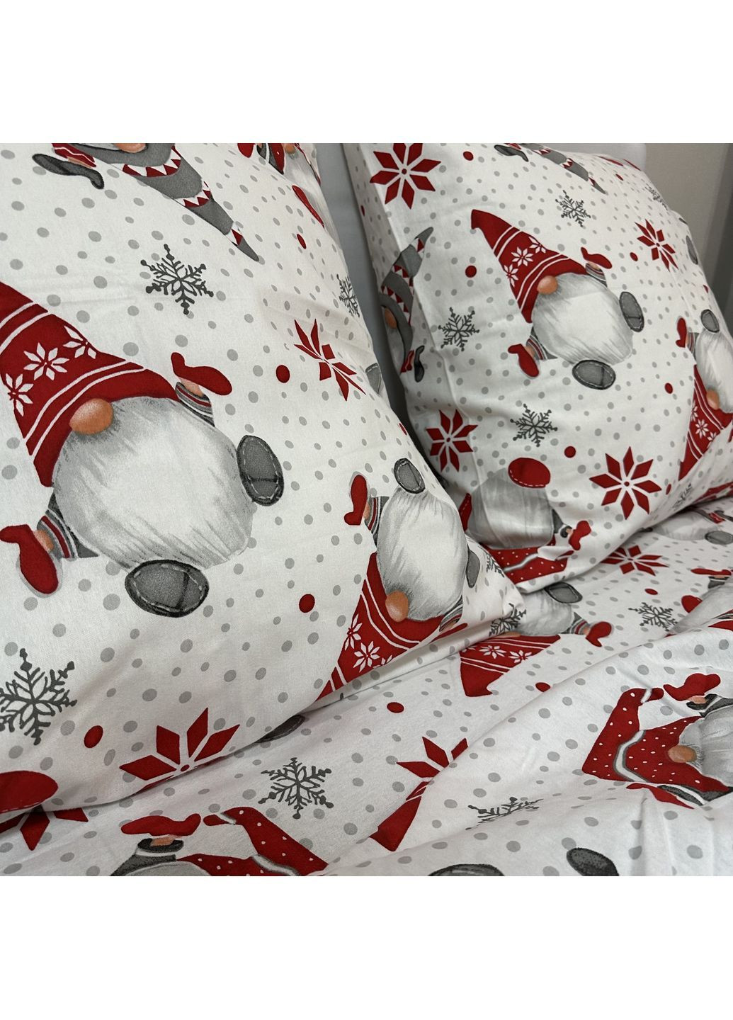 Зимова постільна білизна фланель (байка) євро розмір білого кольору - м'якість, тепло та новорічний настрій! No Brand (367912393)