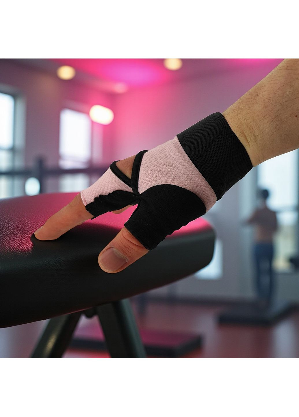 Перчатки без пальцев для фитнеса велоспорта спортзала тяжелой атлетики с фиксатором запястья Розовые 66_10_S_1C No Brand (369164850)