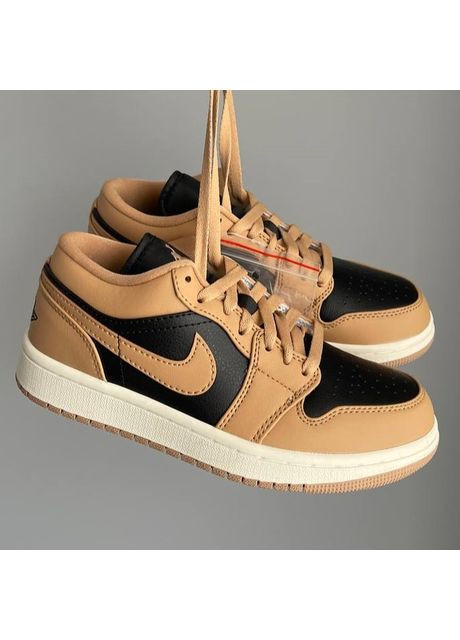 Коричневые демисезонные кроссовки мужские и женские nike air jordan 1 low gs "desert" | найк эир джордан 1 коричневые No Brand