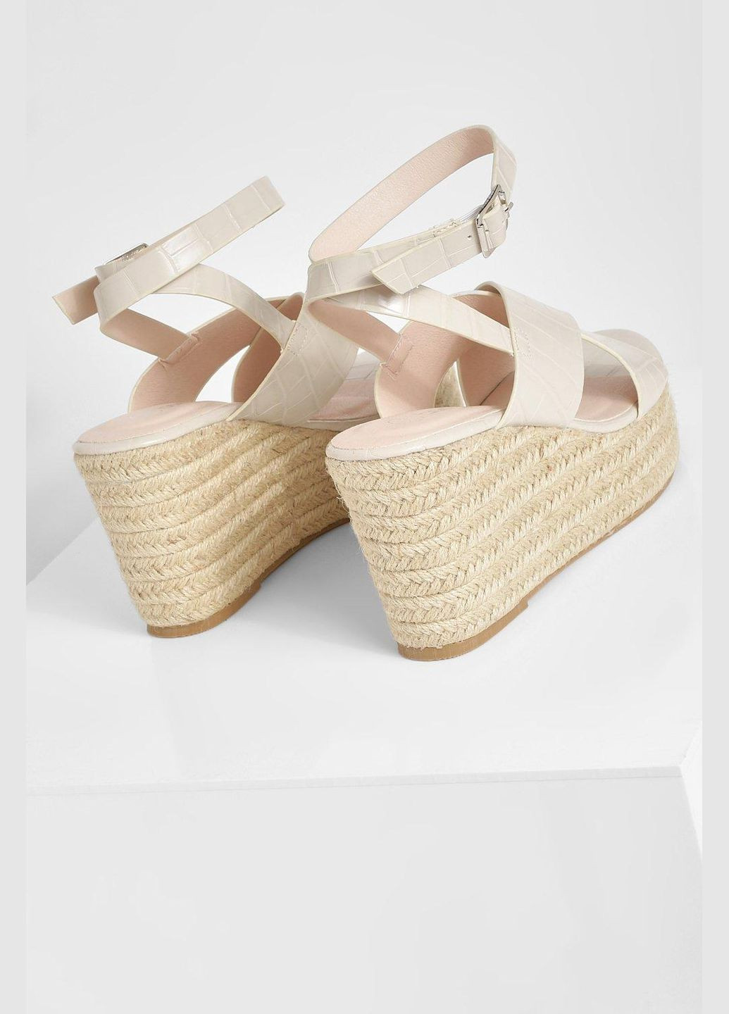 Босоніжки на платформі Boohoo (322512952)