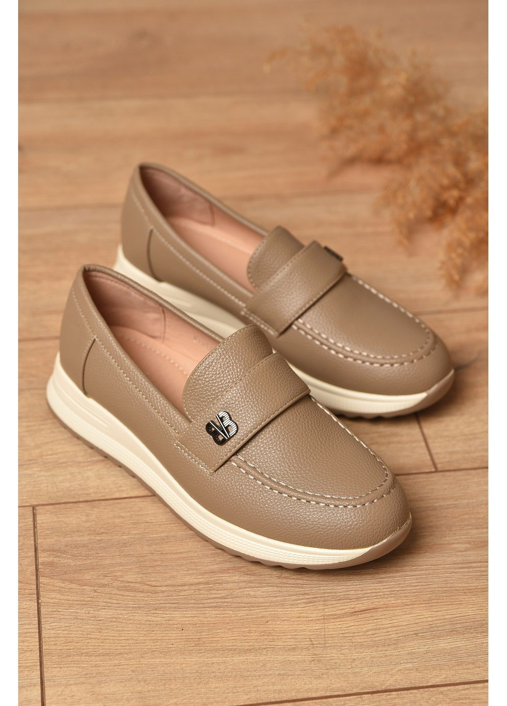 Let's Shop Лоферы женские бежевого цвета лоферы бежевый з искусственная кожа, украина — демисезон (349444180)