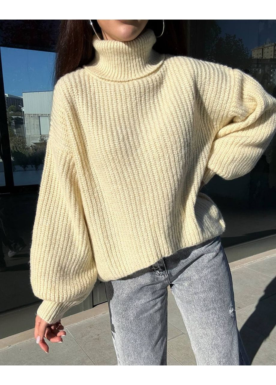 Світло-бежевий теплий та мʼякий светр Vakko