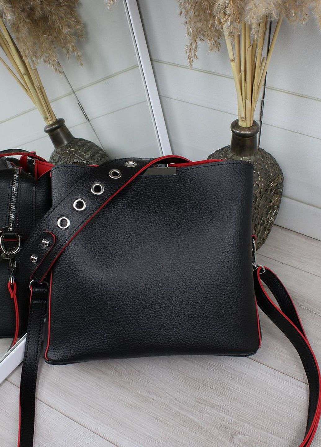 Жіноча сумка через плече на три відділення Vishnya (327881220)