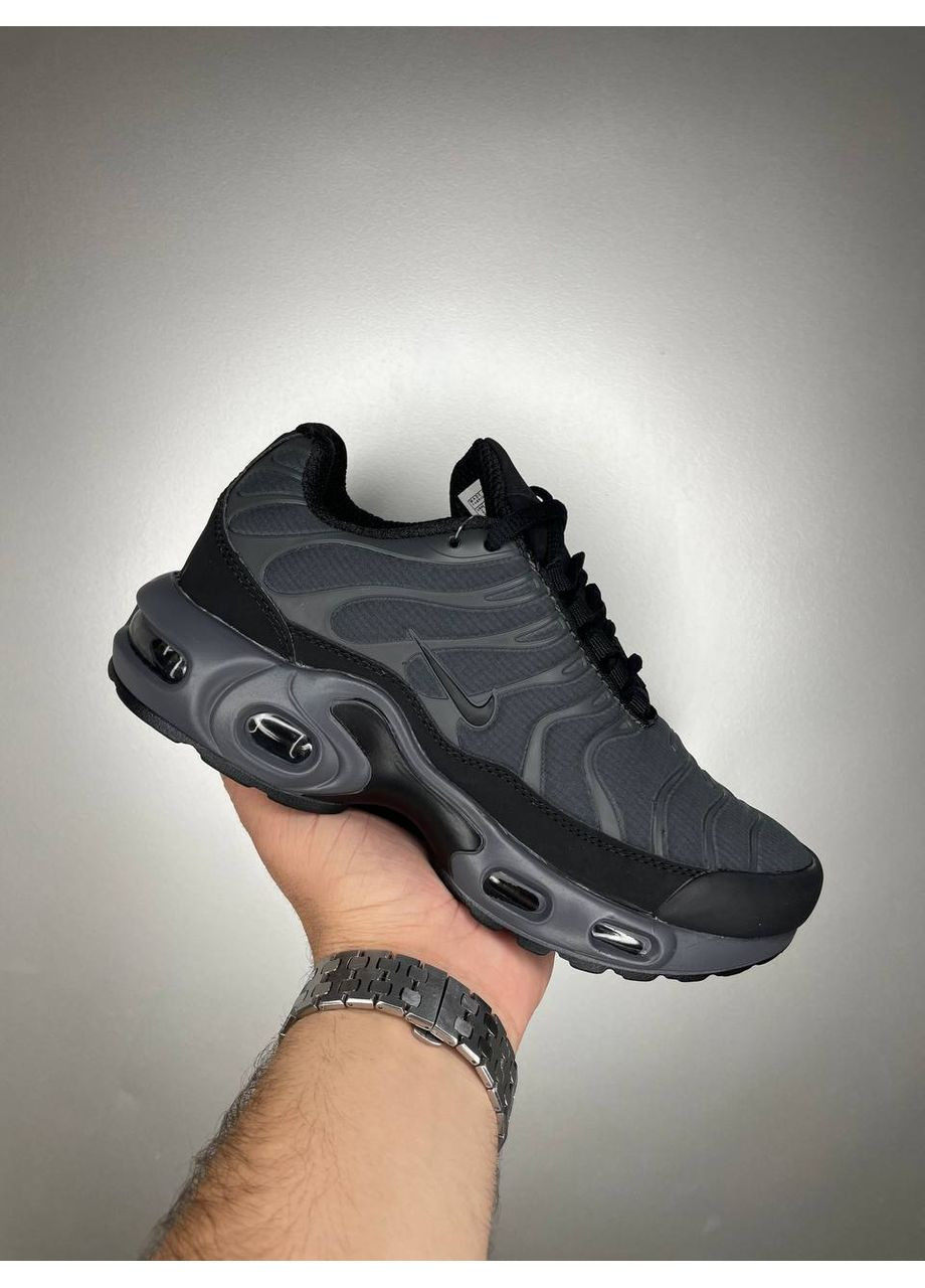 Серые демисезонные кроссовки мужские nike tn gore tex dark grey найк No Brand