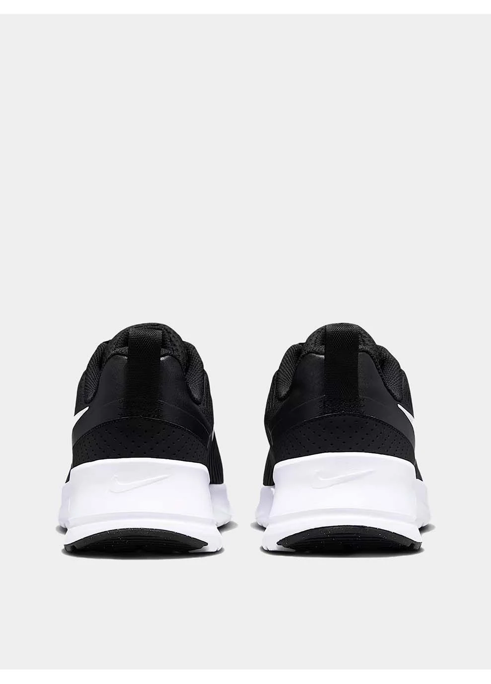 Черные демисезонные мужские кроссовки air max nuaxis черный Nike