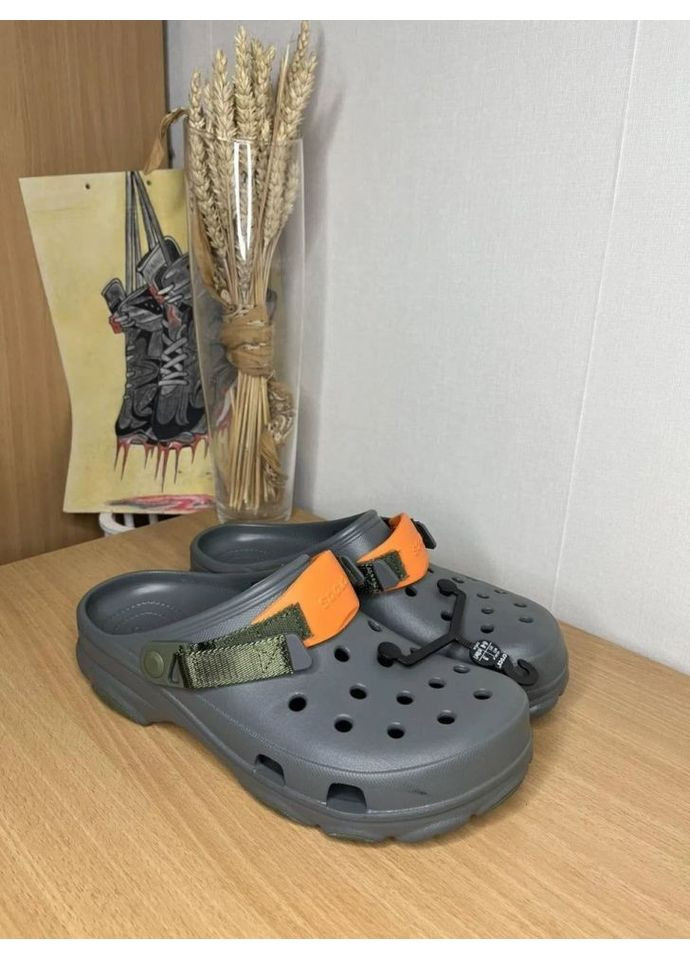 Серебряные мужские кроксы classic clog espresso Crocs