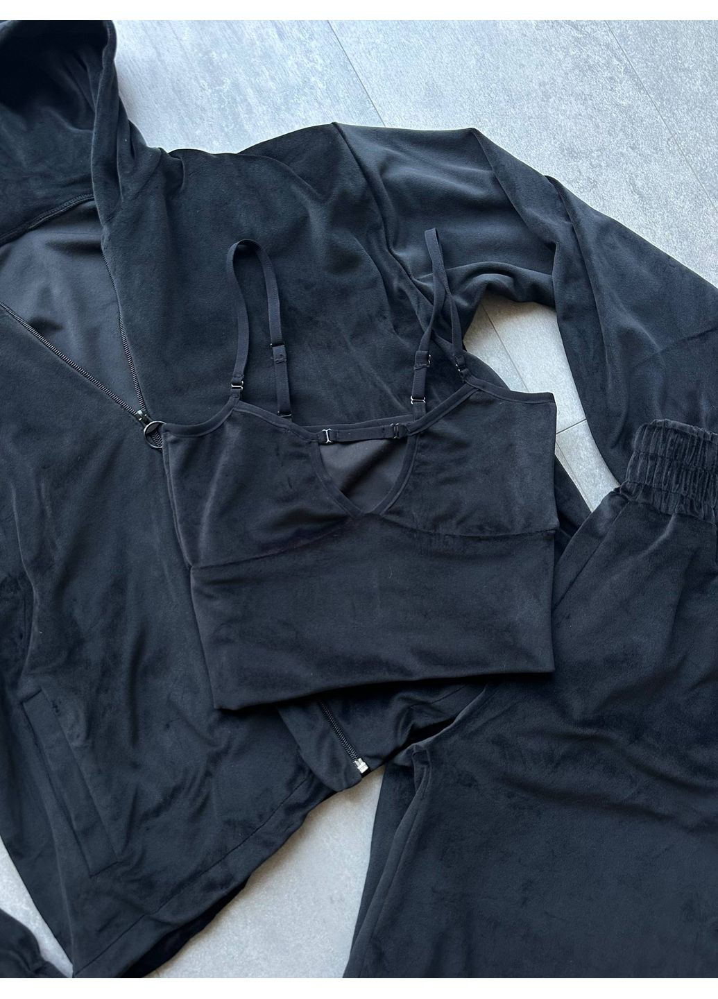 Жіночій спортивний костюм FINO Mode (358496960)