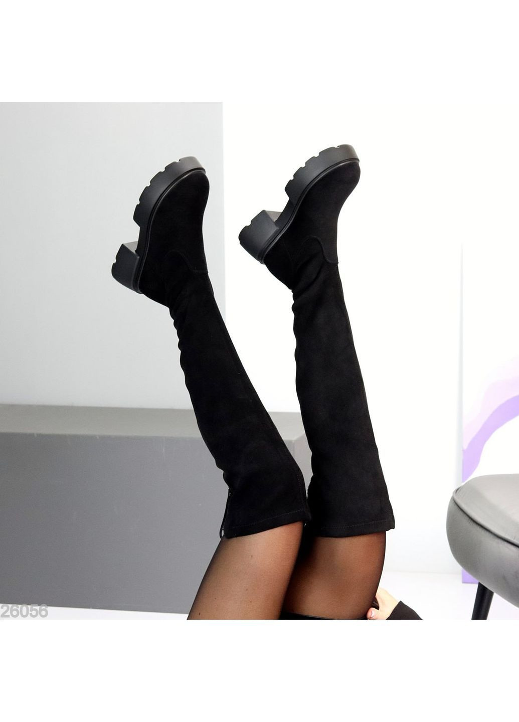 Черные осенние черные ботфорты No Brand