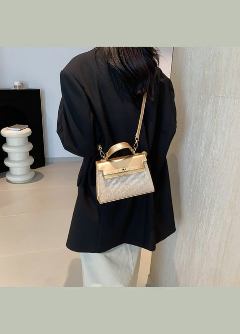 Женская сумка 3205 кросс-боди на ремешке золотистая No Brand (326487634)