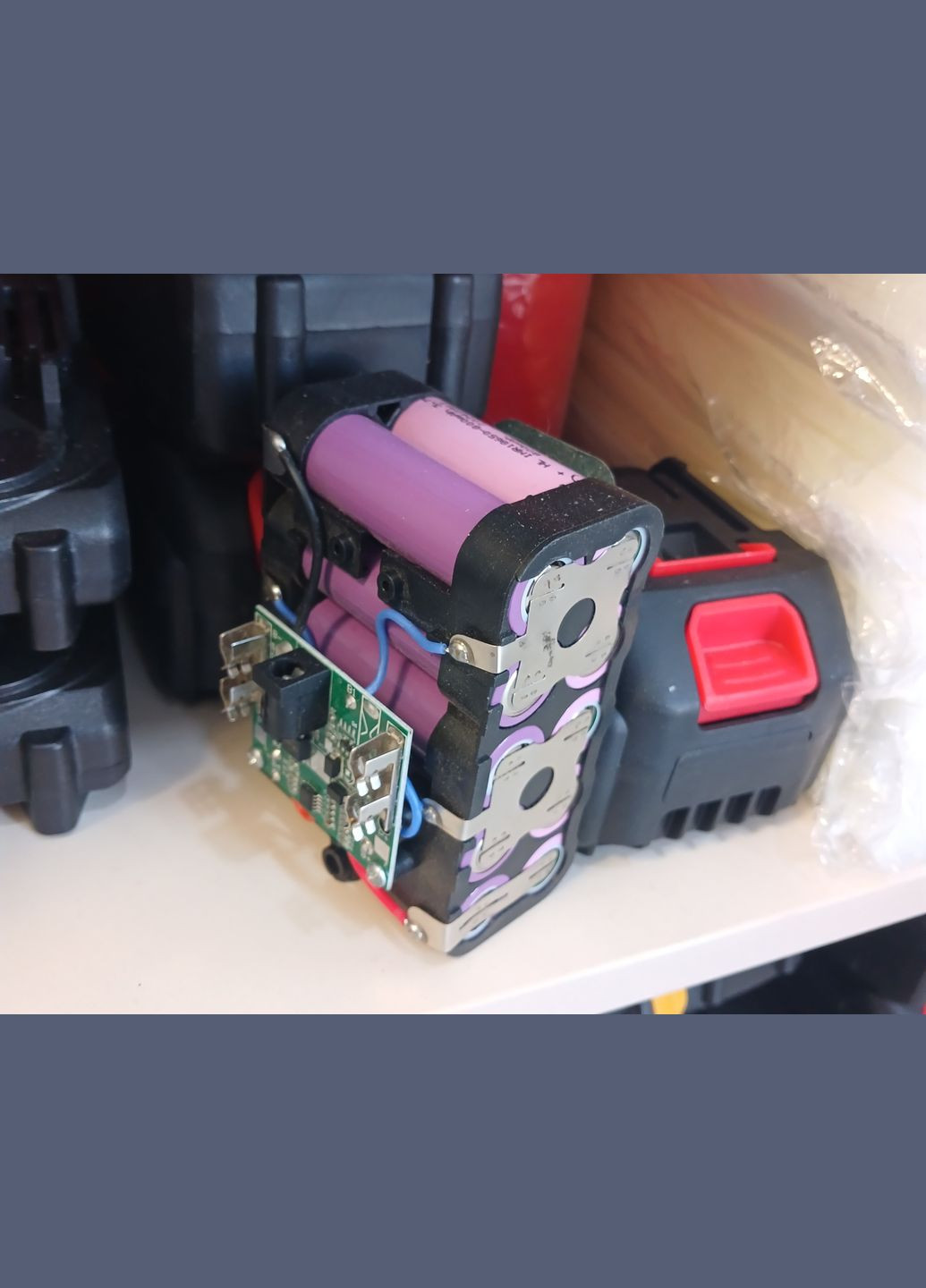 Аккумулятор для электроинструмента 48В No Brand (345701901)