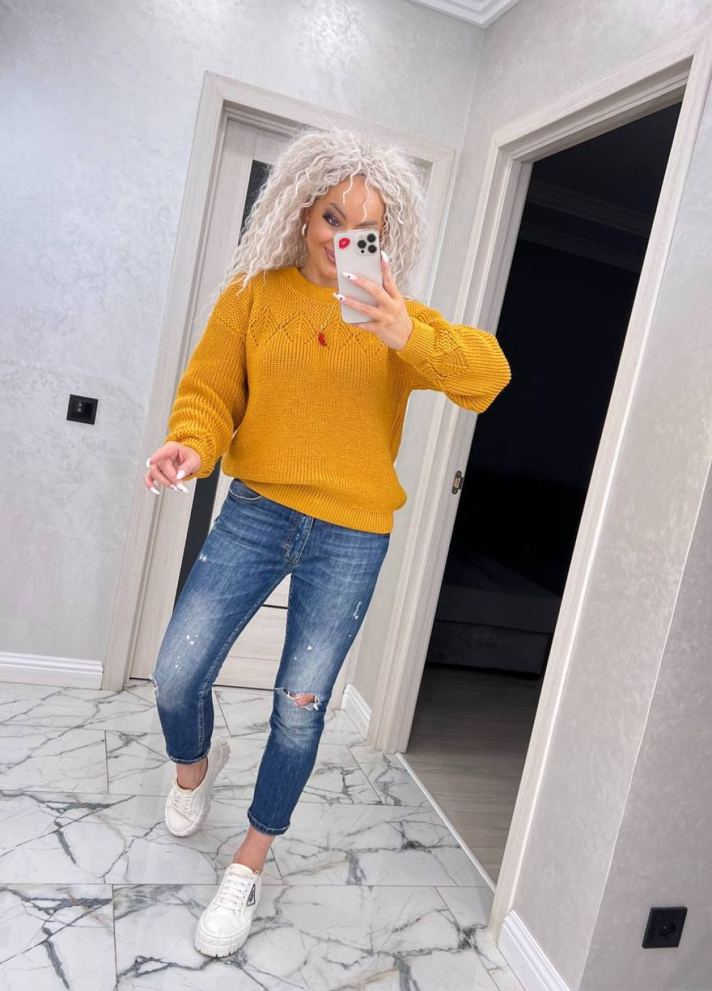 Горчичный демисезонный шерстяной свитер свободного кроя Tik-Tak