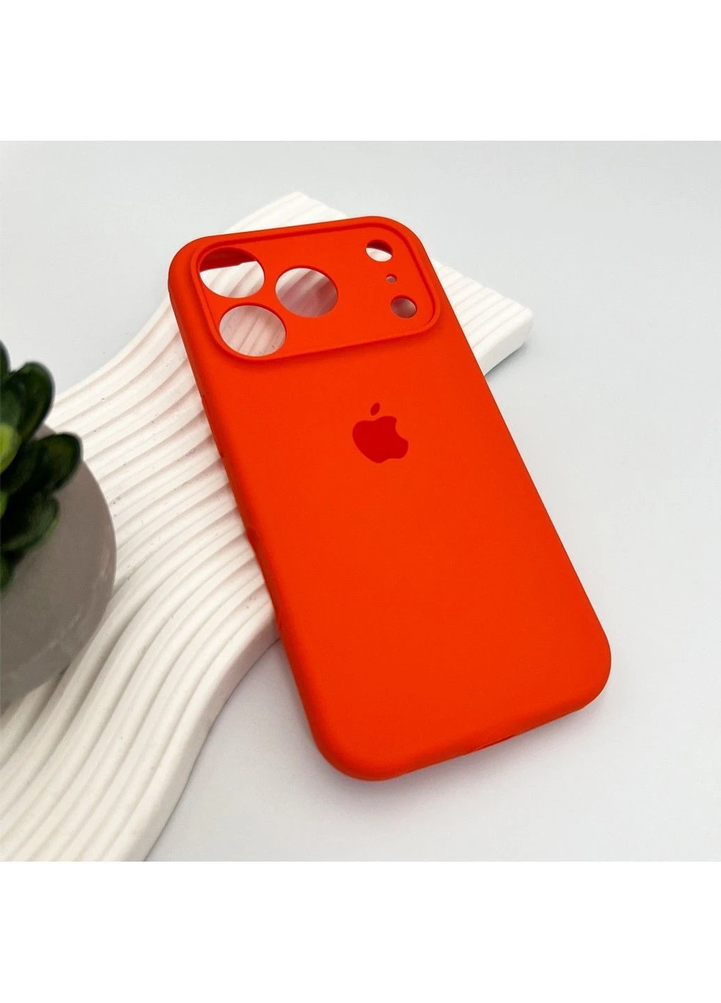 Силіконовий чохол з закритою камерою для iPhone 17 Pro Max Apricot No Brand (382767914)