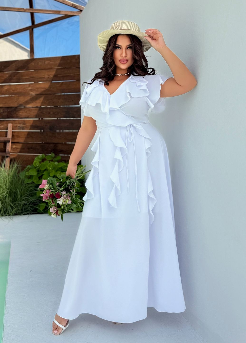 Білий повсякденний, кежуал сукня літня максі з софту з рюшами на запах No Brand однотонна