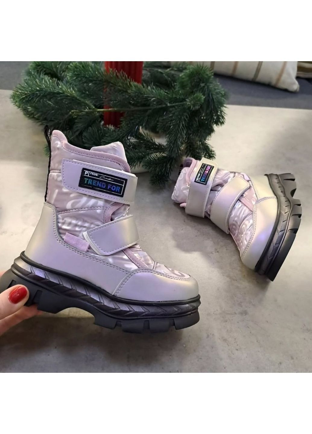 Яскраві та якісні дутики на липучках для дівчинки Tom.M (372924969)