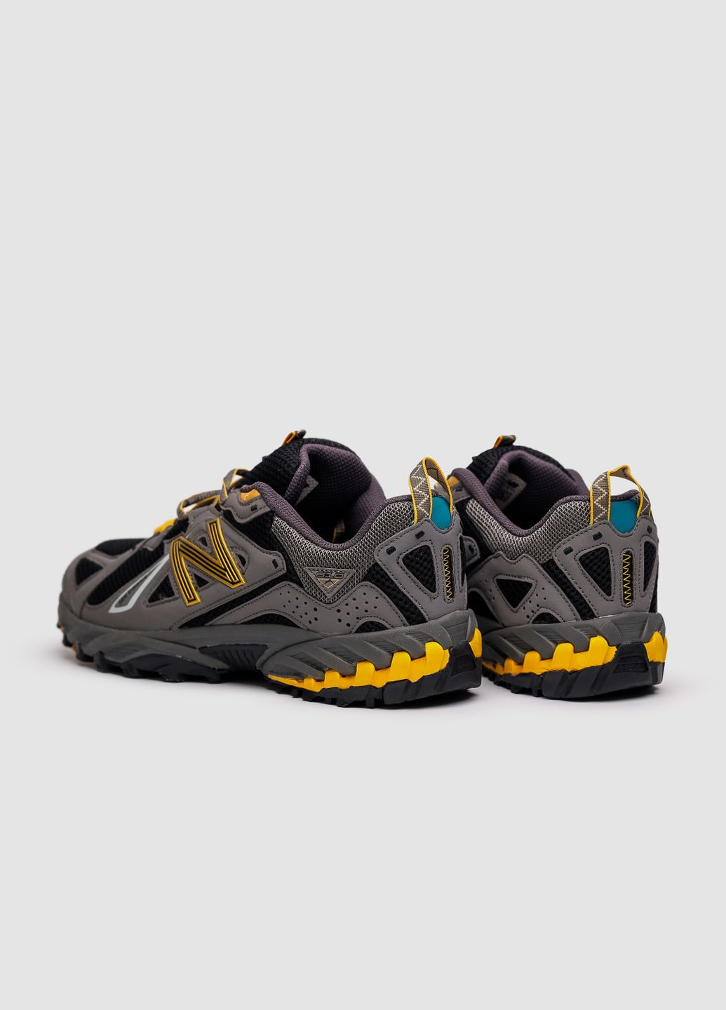 Серые летние кроссовки мужские No Brand