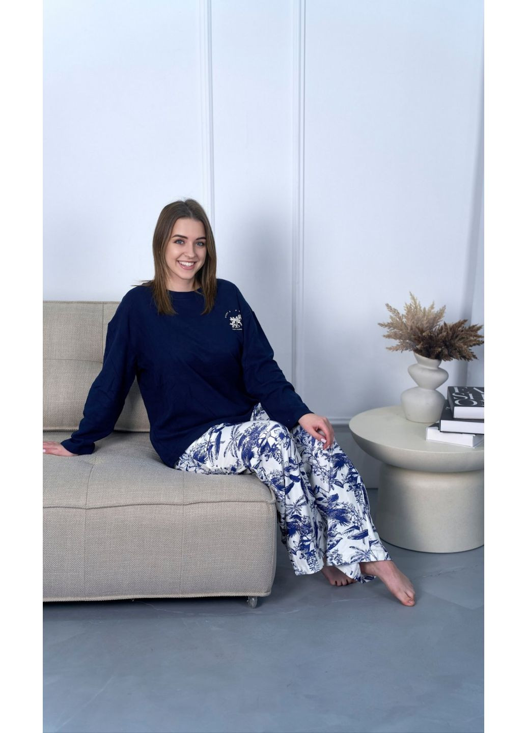 Темно-синяя зимняя пижама женская батальная байковая кофта + брюки Saimeiqi