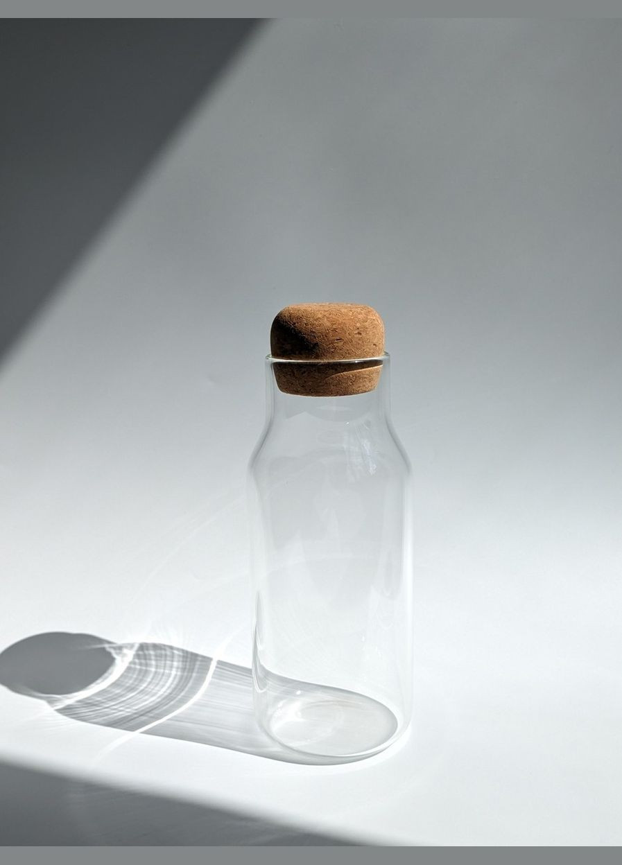 Графин стеклянный с пробковой крышкой 680 мл No Brand (347623695)