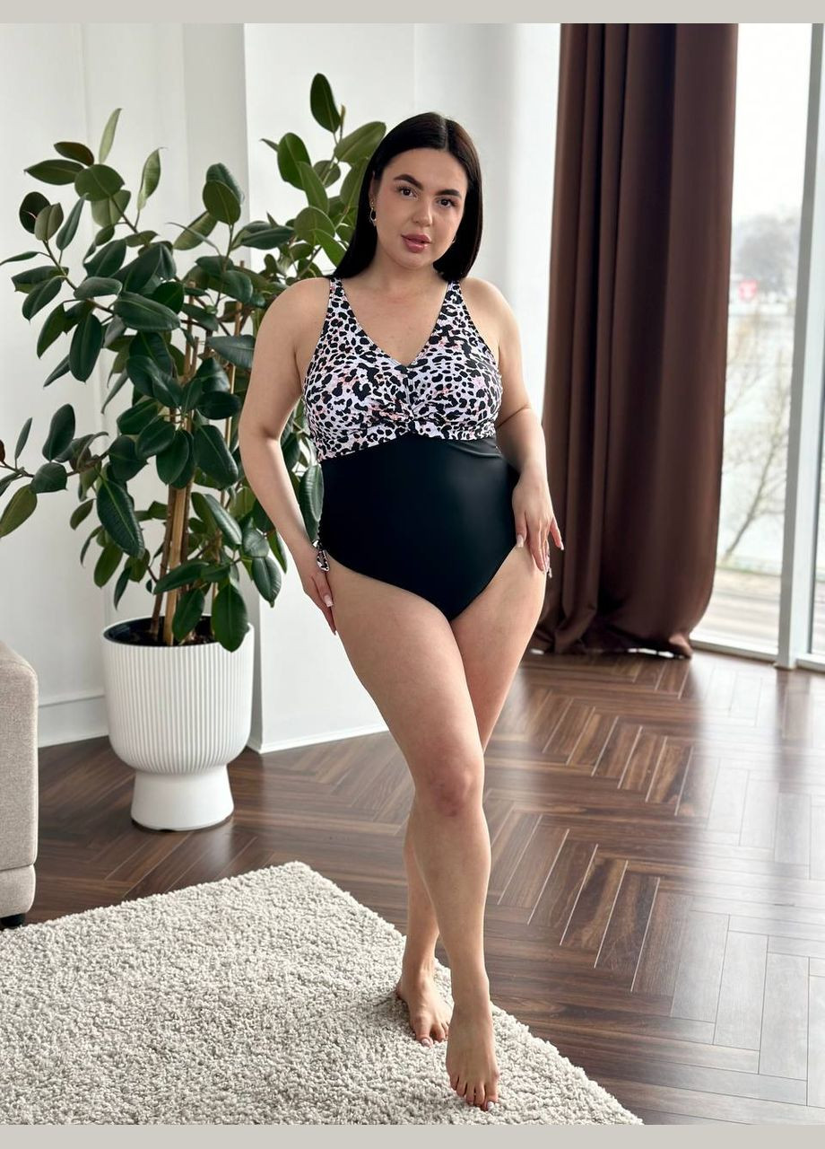 Чорний літній неймовріно зручний та стильний купальник суцільний Vakko